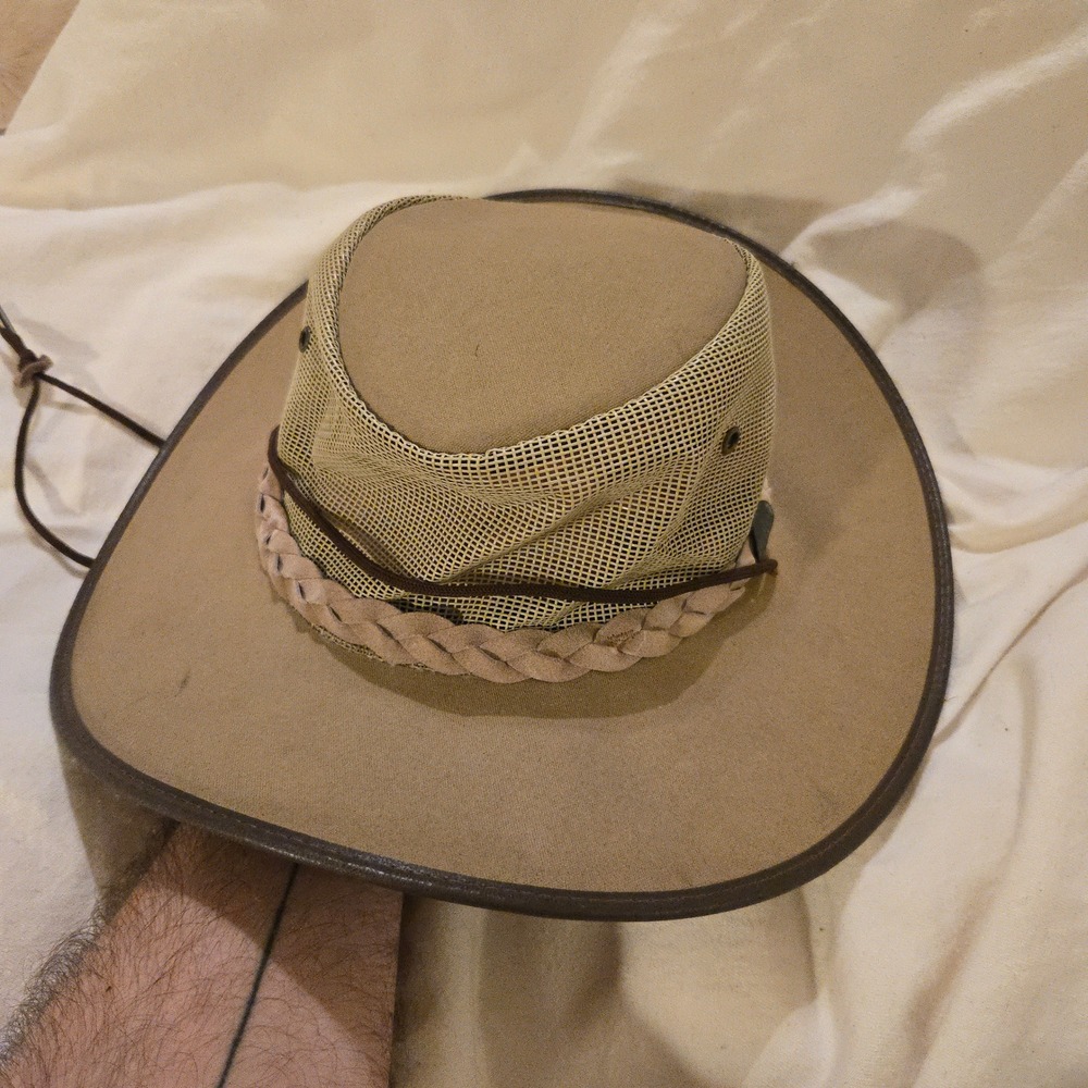 Barmah Boonie Hat Medium Mens Outback Safari Hiking Mesh Tan Braided Band USA